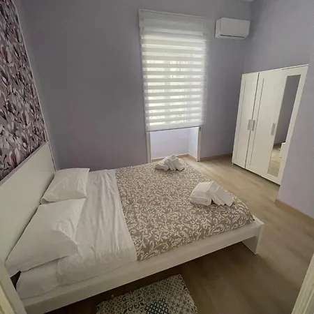 דירה Catapano's House *